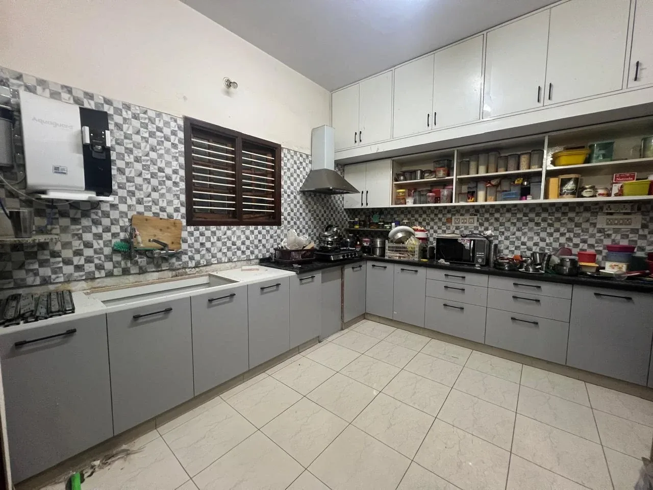 OMBR Layout Independent House Image
